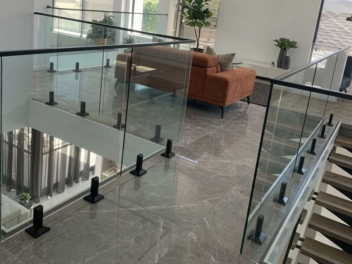 Frameless Glass Railings, photo 2 of 4