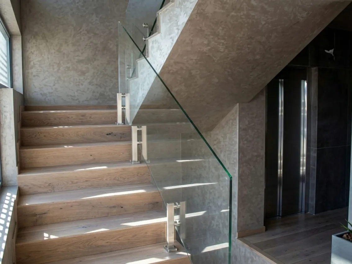Frameless Glass Railings, photo 3 of 4